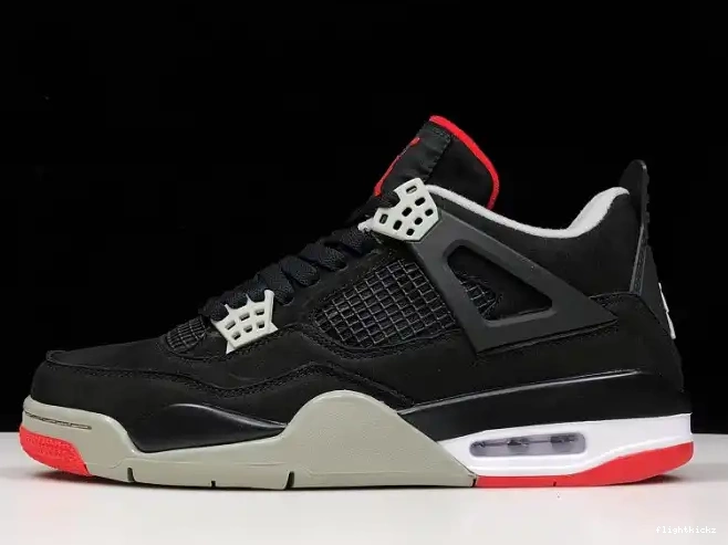BLACK JORDAN 4 RETRO CEMENT 308497-060 0527